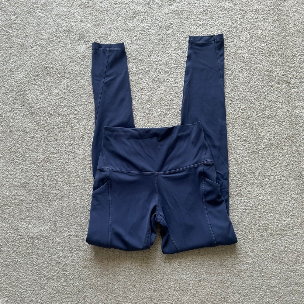 Quince Navy High-Waist Leggings